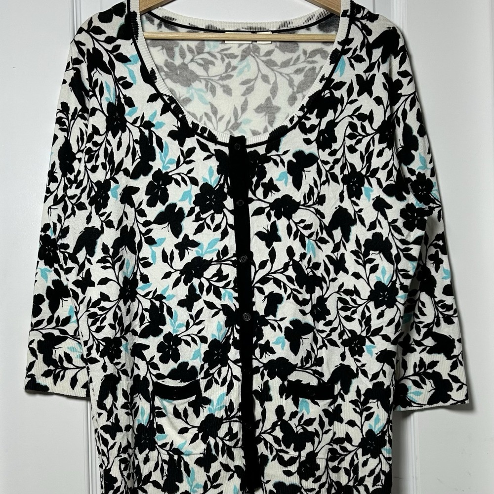 Cato White Black Blue Butterfly Botanical Print 3/4 Sleeve Button Up Cardigan‎
